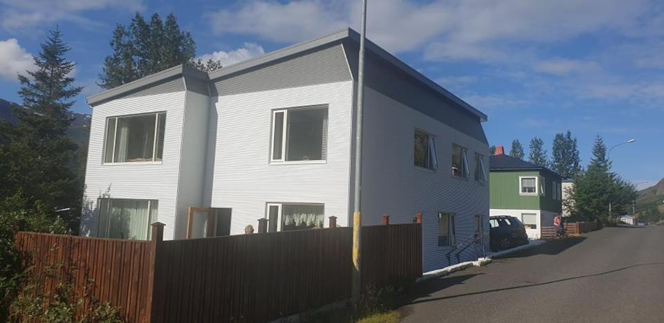 Apartment Tungata Seythisfjorthur Exterior photo
